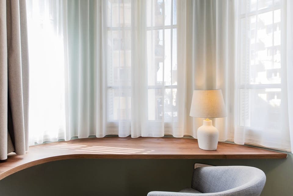 Family Apartment | Hypo-allergenic bedding, laptop workspace, blackout drapes