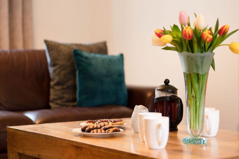 Bennachie sofa with tulips