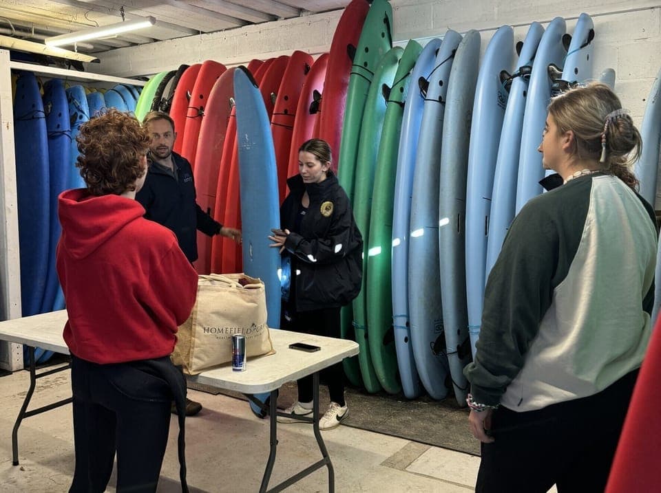 Surfing/boogie boarding