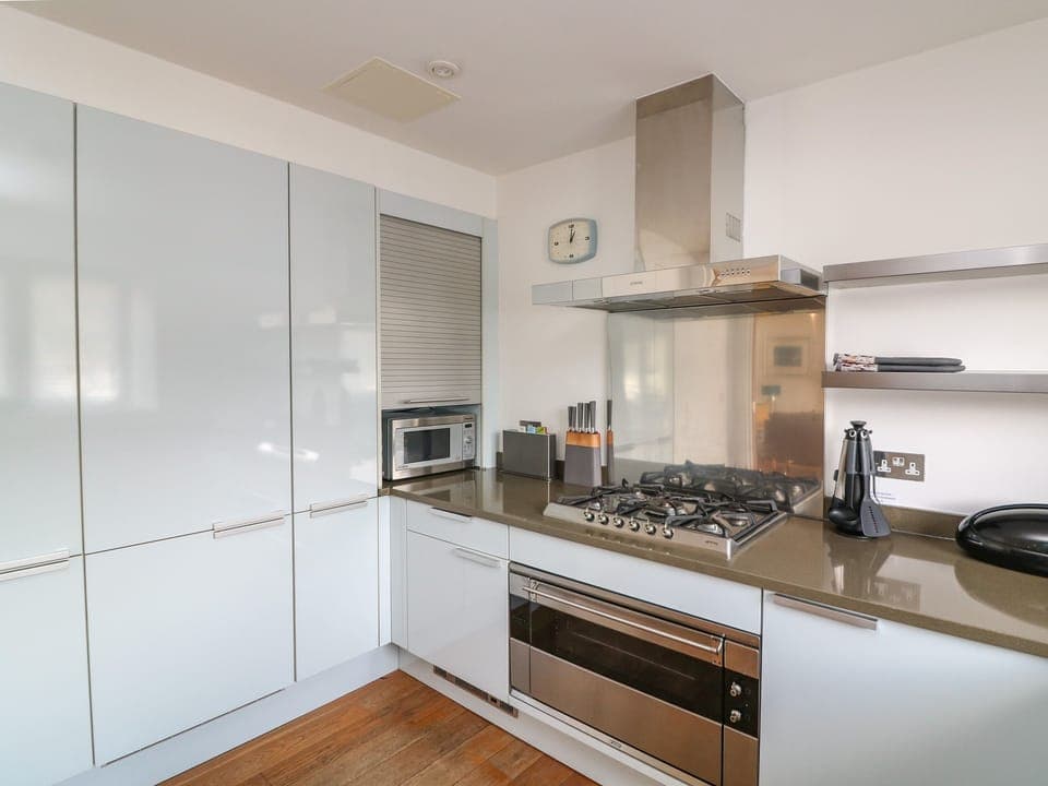 Fridge, dishwasher, electric kettle, toaster