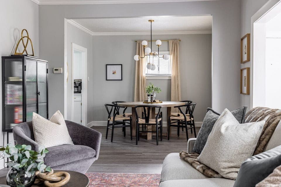 Comfortable seat area