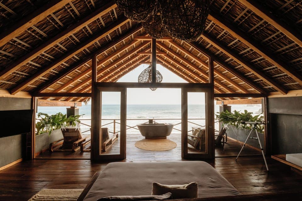 Suite | In-room safe, free WiFi, bed sheets