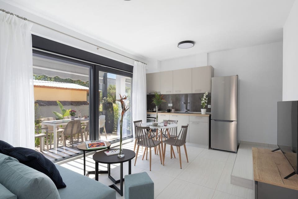 Villa, 3 Bedrooms, Garden View | Private kitchen | Full-size fridge, oven, stovetop, coffee/tea maker