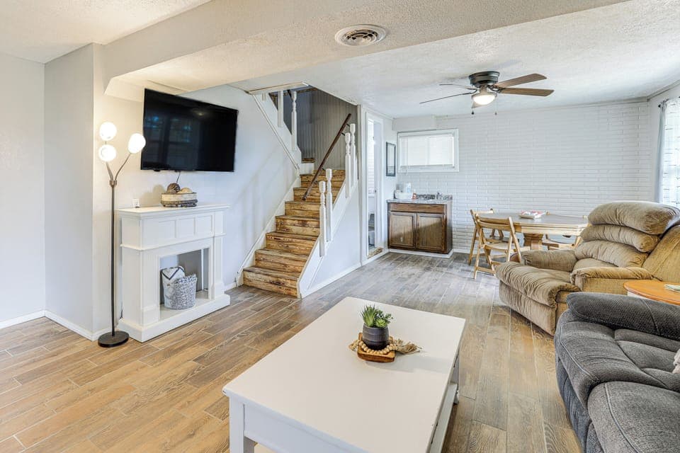 House (4 Bedrooms) | Interior