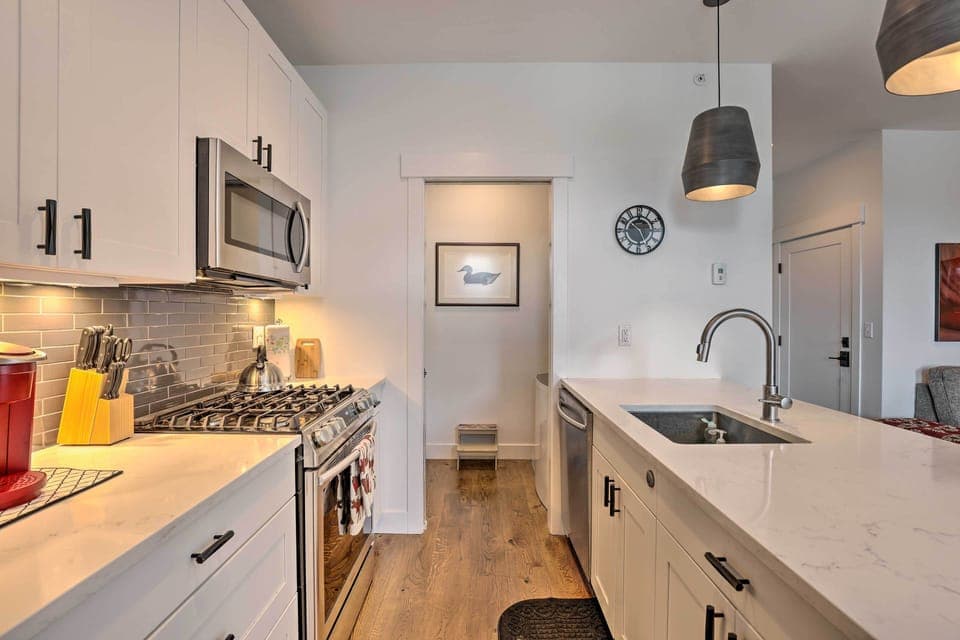 Apartment (1 Bedroom) | Interior