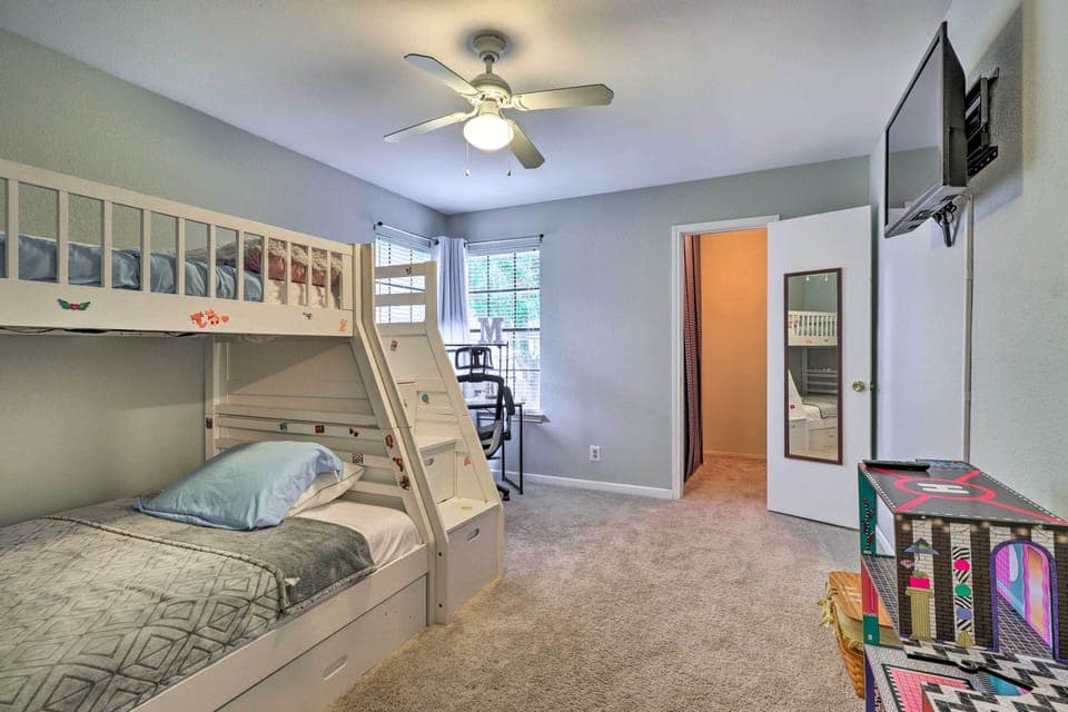 House (2 Bedrooms) | Interior