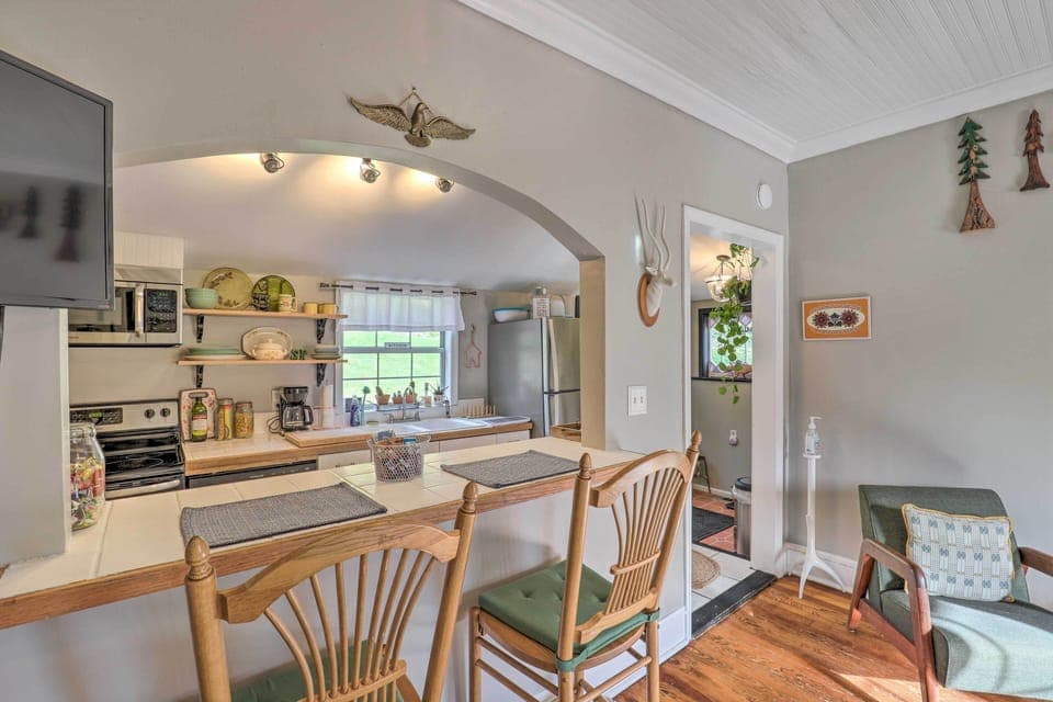 House (2 Bedrooms) | Interior