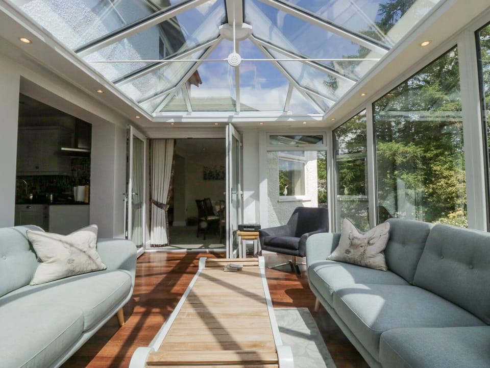 Cottage | Living area