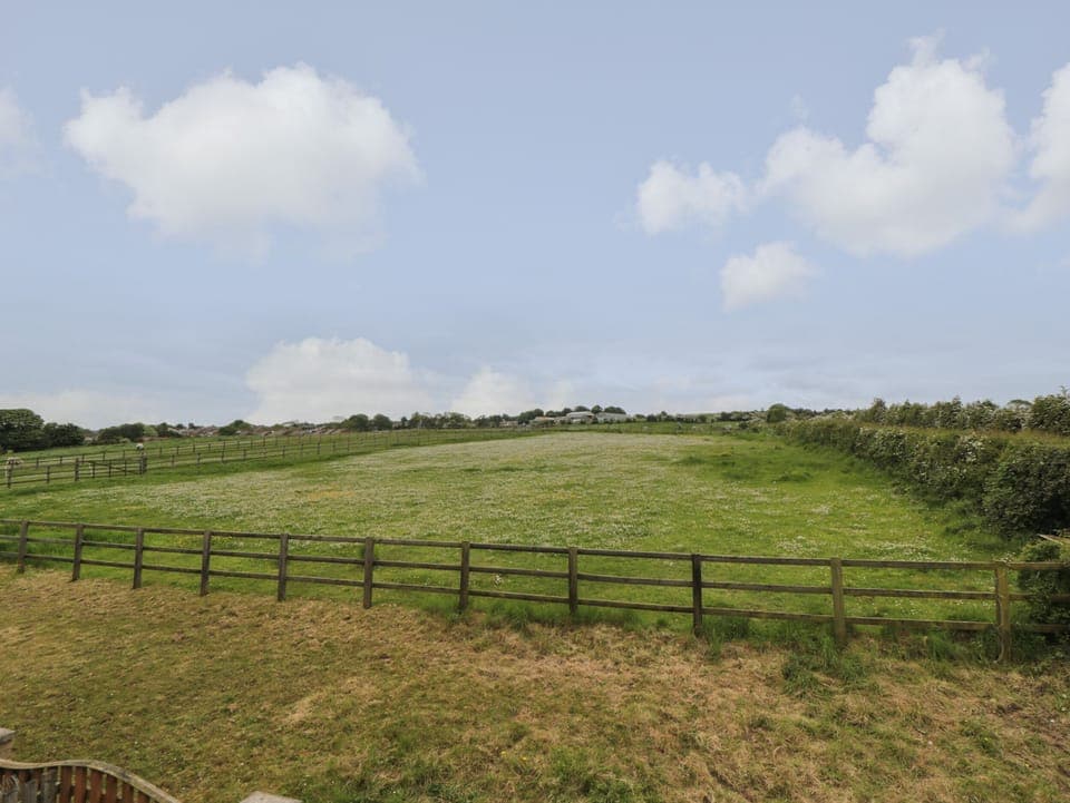 Cottage | Miscellaneous