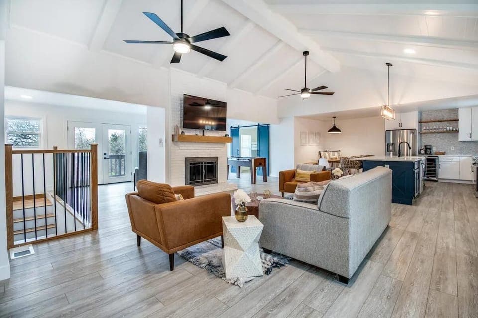 Open Space Living/Kitchen/Dining Area