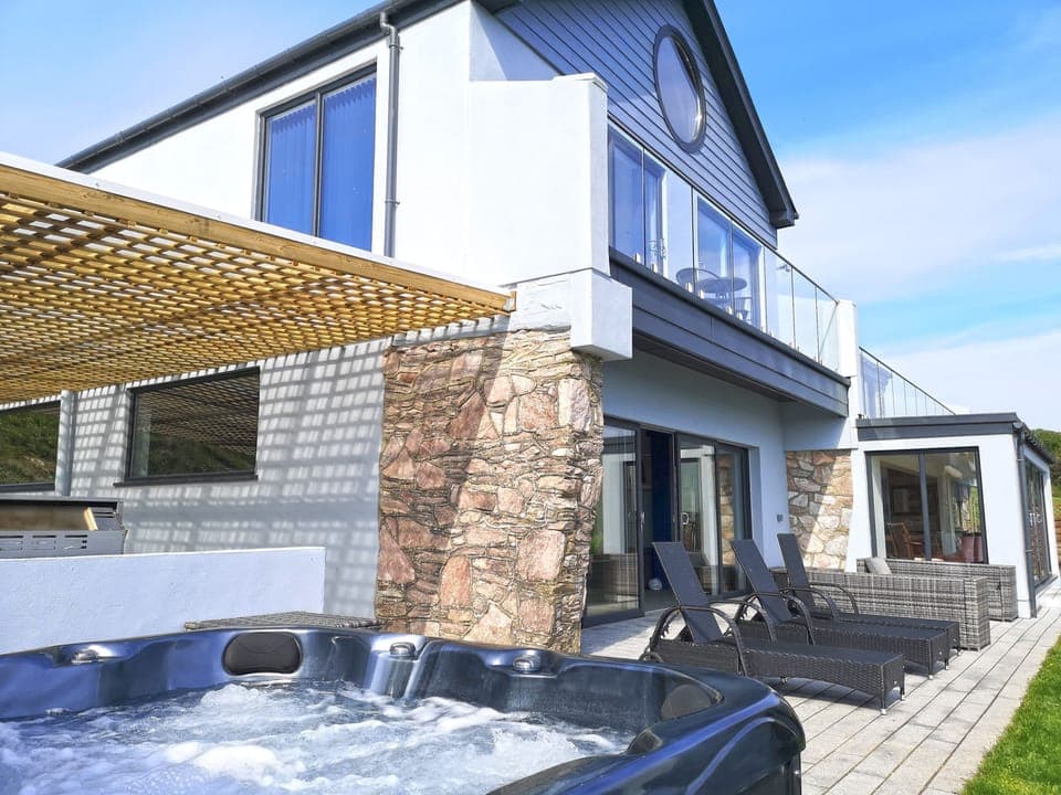 Hot Tub & Pool Entrance