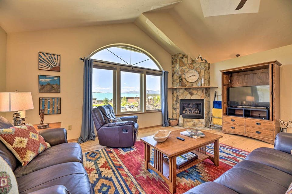 Apartment (2 Bedrooms) | Front of property