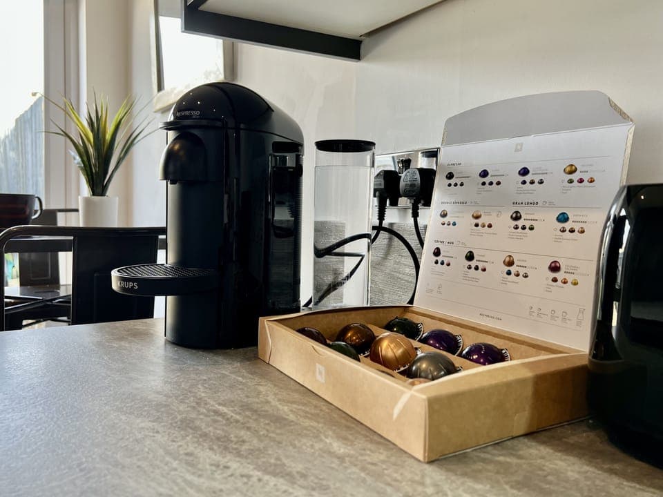 Family Townhome | Private kitchen | Electric kettle