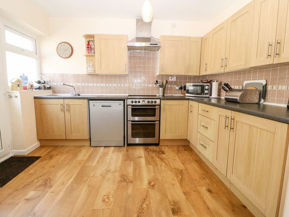 Fridge, dishwasher, electric kettle, toaster