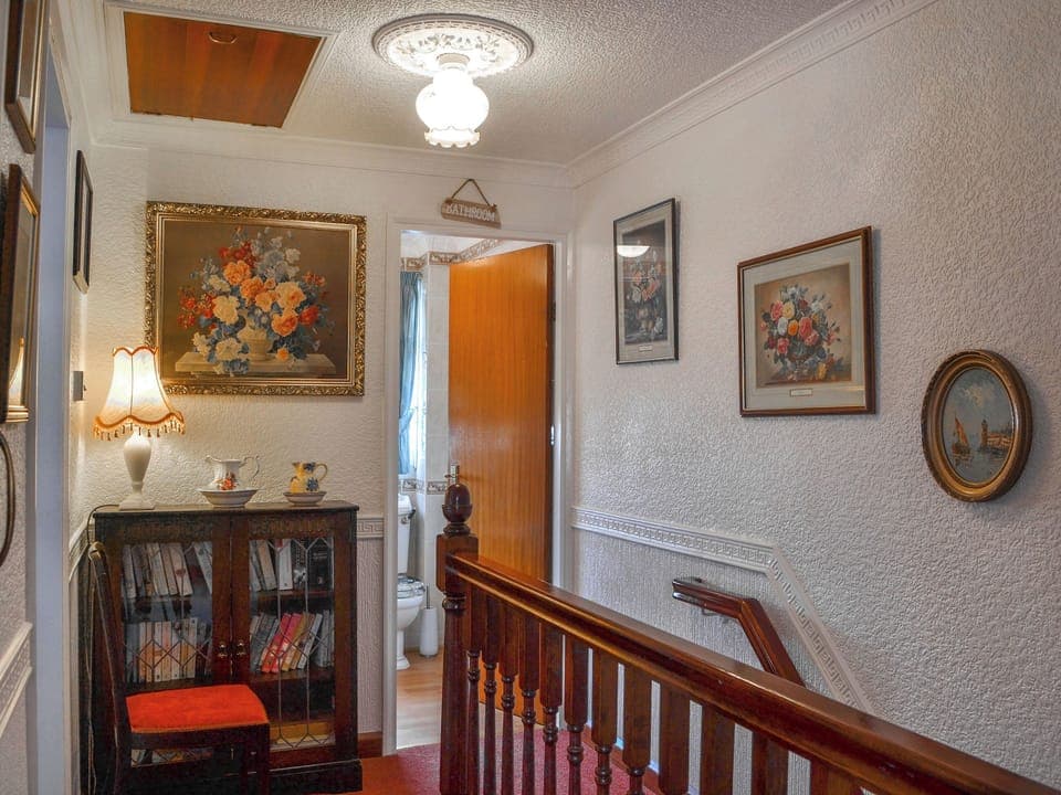 Hallway | Josies Den, Bridlington