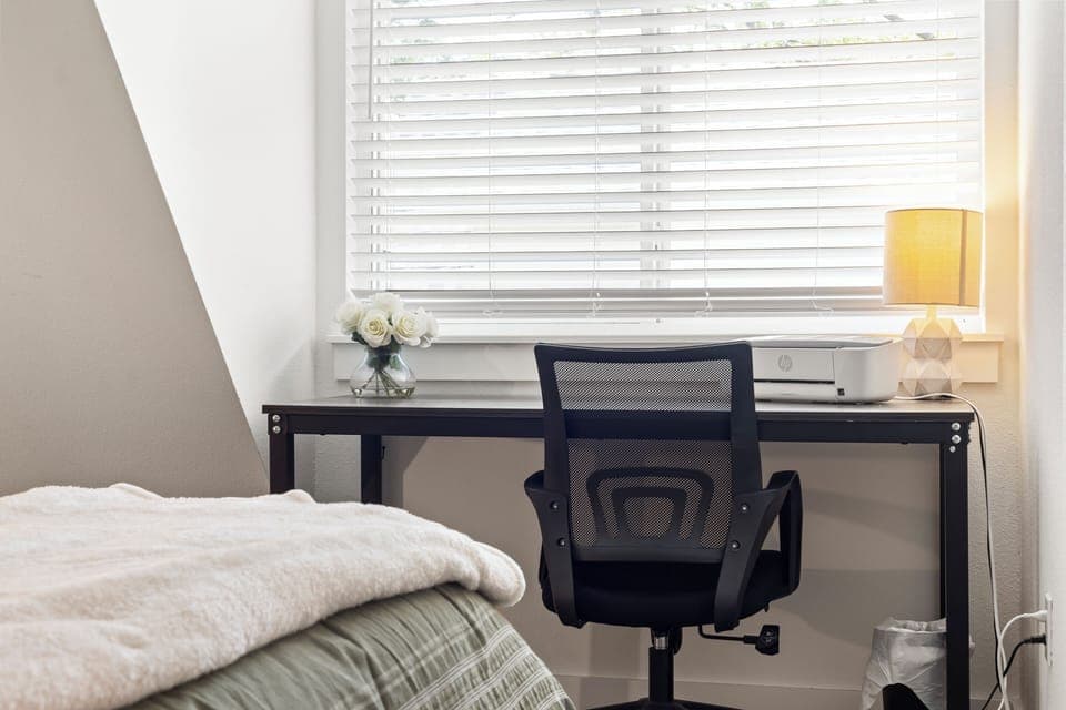 Bedroom #2 workstation and printer