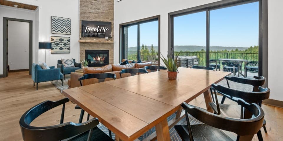 Cozy up in our chic dining area, where good food meets great company with a view that’s hard to beat.