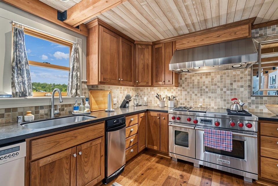 Indoors, Kitchen, Hardwood, Sink, Sink Faucet