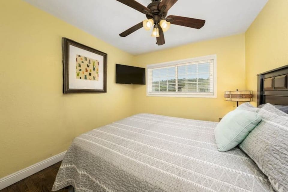Guest Bedroom 2