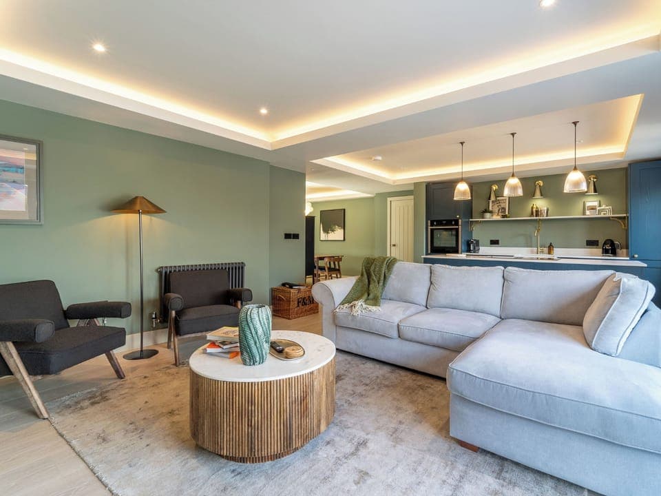 Cottage | Living area