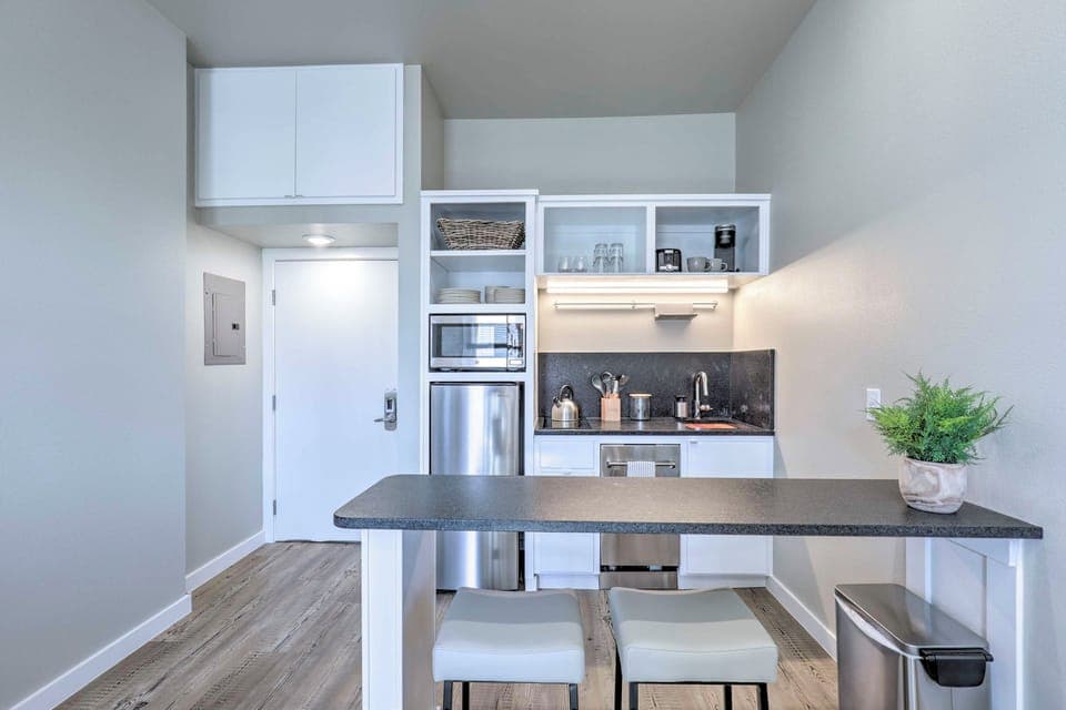 Apartment (1 Bedroom) | Interior