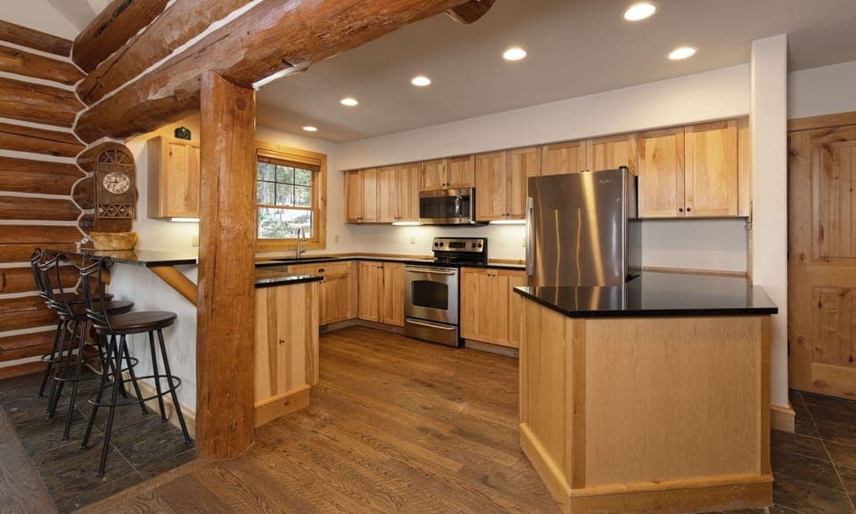 PR 14 Rosebud kitchen1