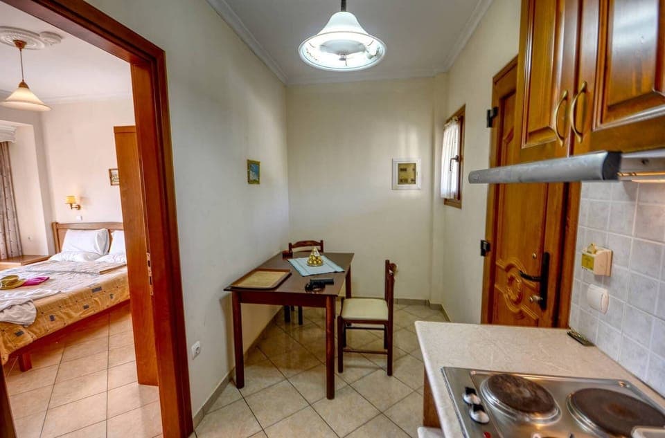 In-room safe, iron/ironing board, free WiFi, bed sheets