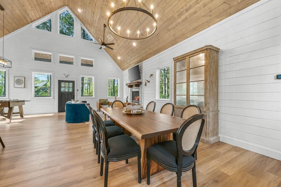 Seating for eight at the dining table plus five at the island.