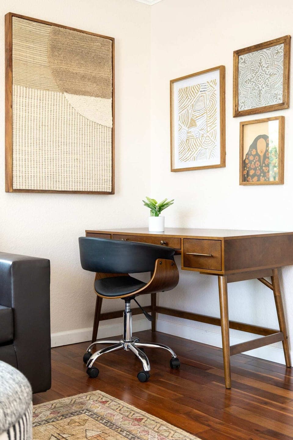 Experience Big Style in Small Spaces with Our Compact Comfort Table & Chair.