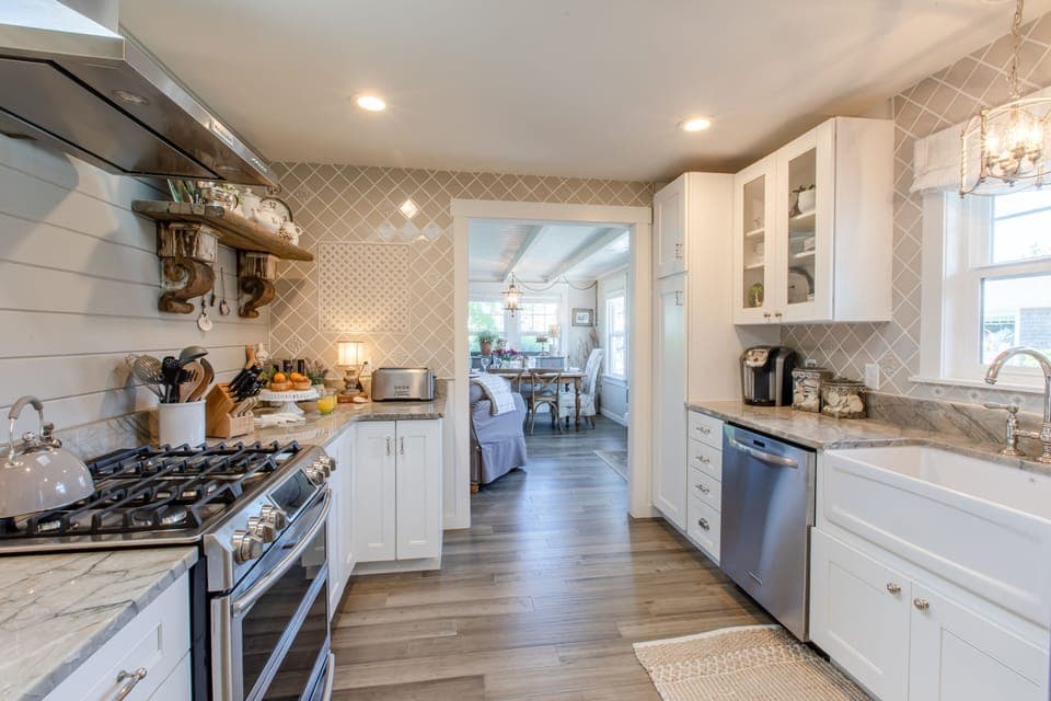 The kitchen is adjacent to the dining area and had great space for preparing your meals.