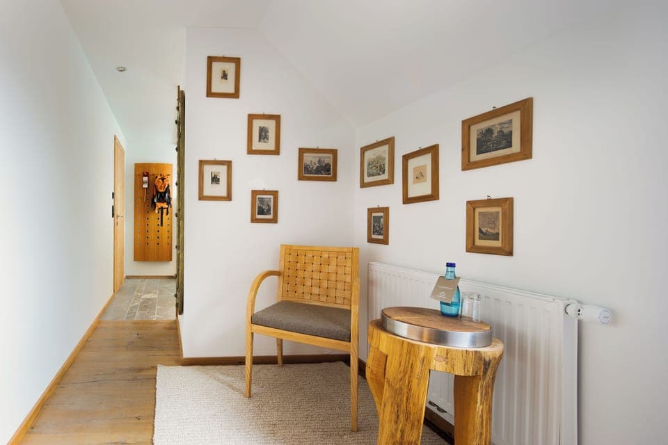 Deluxe Single Room | Hypo-allergenic bedding, down comforters, minibar, in-room safe