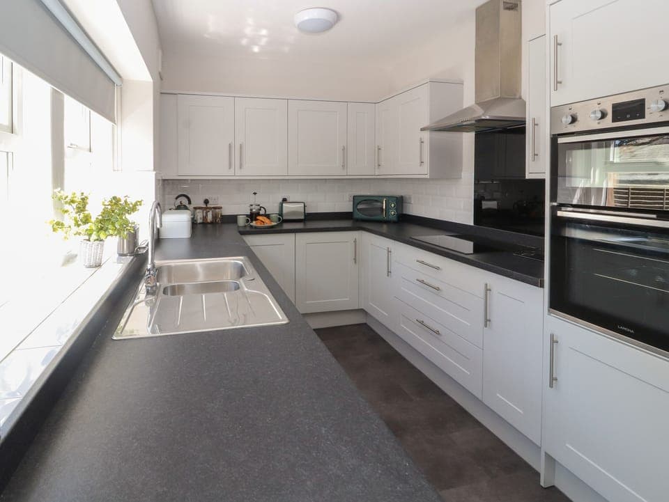 Fridge, dishwasher, electric kettle, toaster