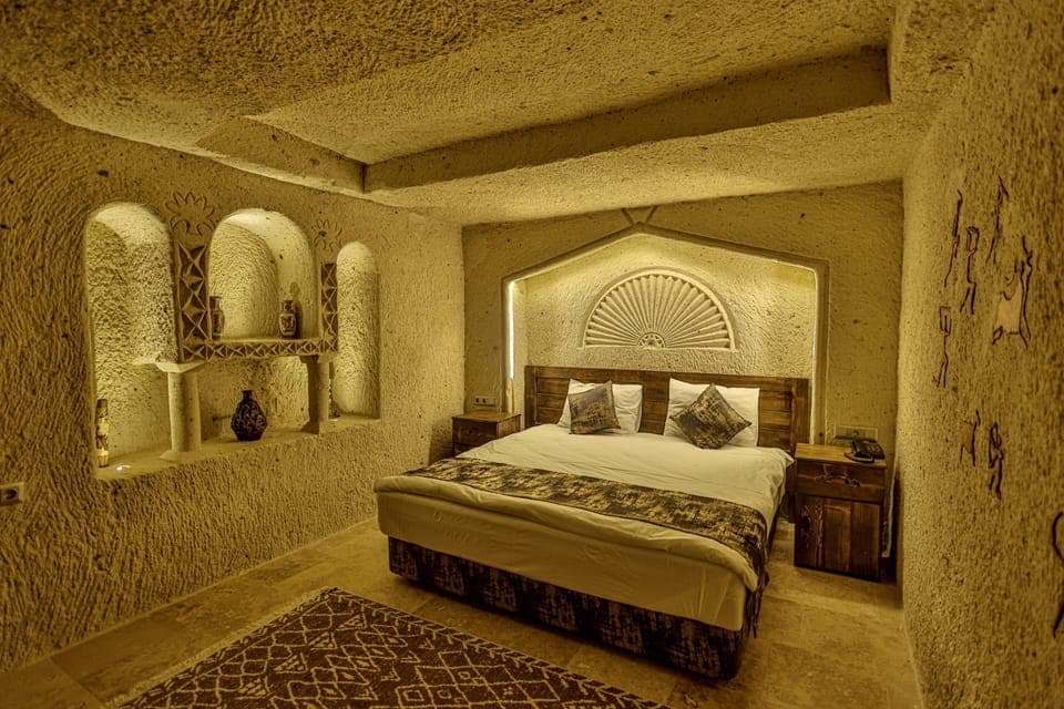 Family Room | Free minibar items, individually decorated, individually furnished, desk