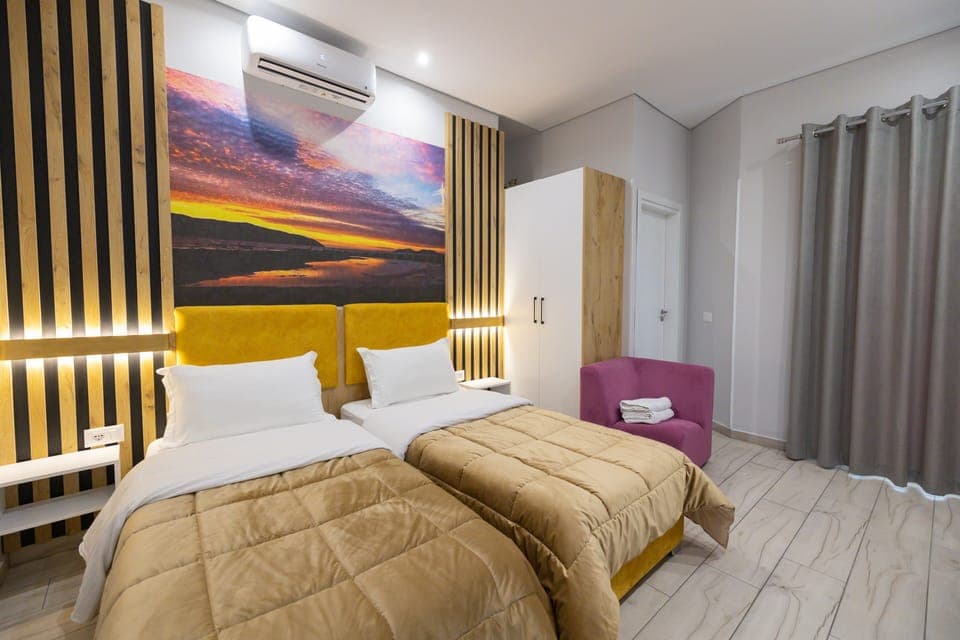 Deluxe Twin Room | Frette Italian sheets, premium bedding, memory foam beds, minibar