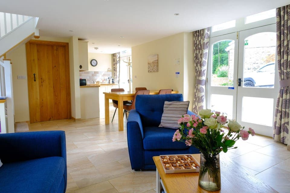 Cottage | Living area | Video-game console