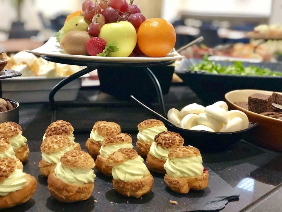 Breakfast, lunch and dinner served