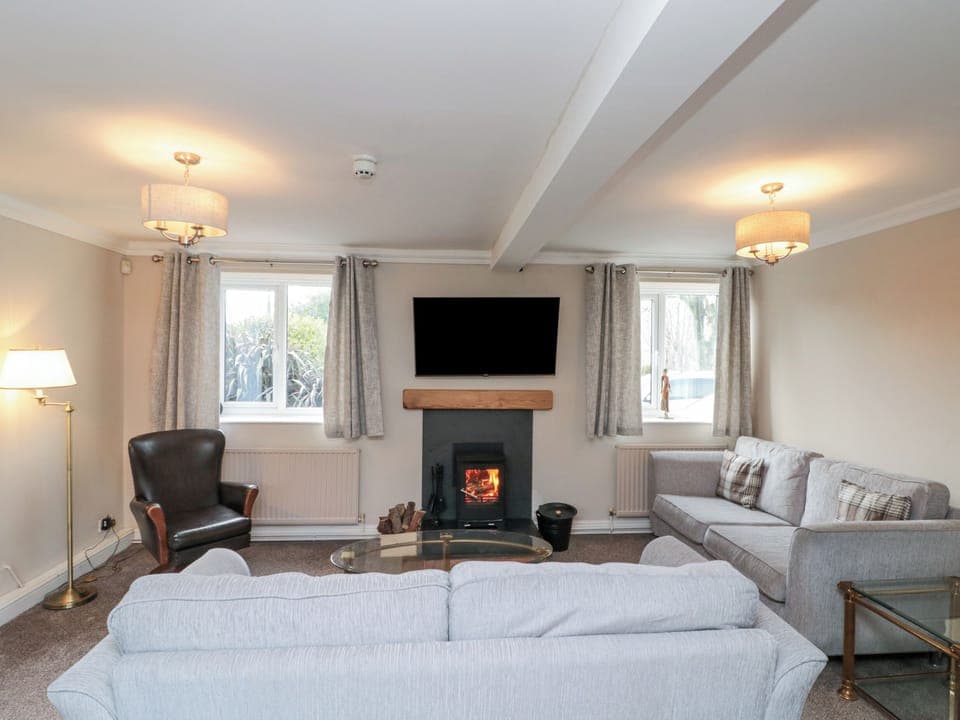 Cottage | Living area