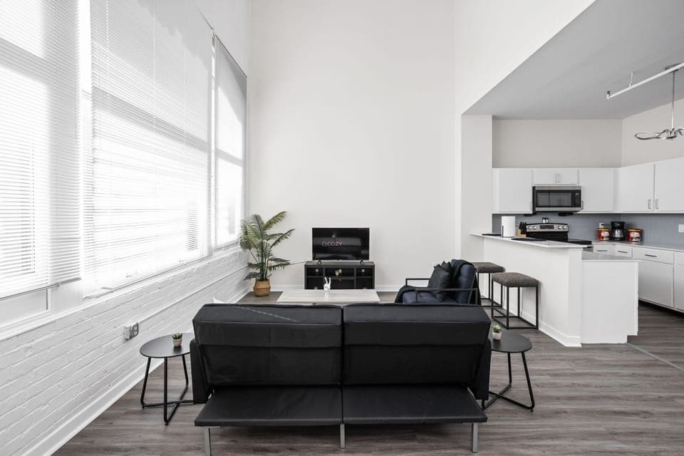 Apartment | Living area | 42-inch Smart TV with digital channels, Netflix, Hulu