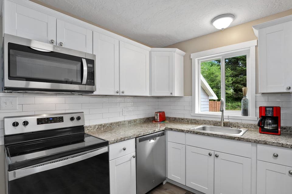 Electric oven, microwave, dishwasher