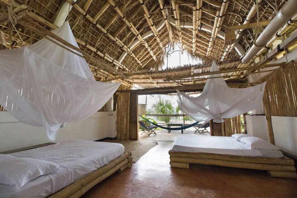 Bamboo | In-room safe, free WiFi, bed sheets
