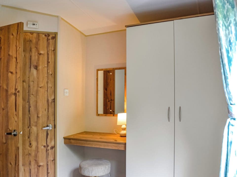 Twin bedroom | The Beachcomber, Kippford, near Sandyhills