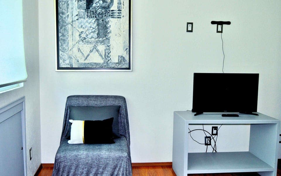 Cozy corner ideal for reading with a smart TV