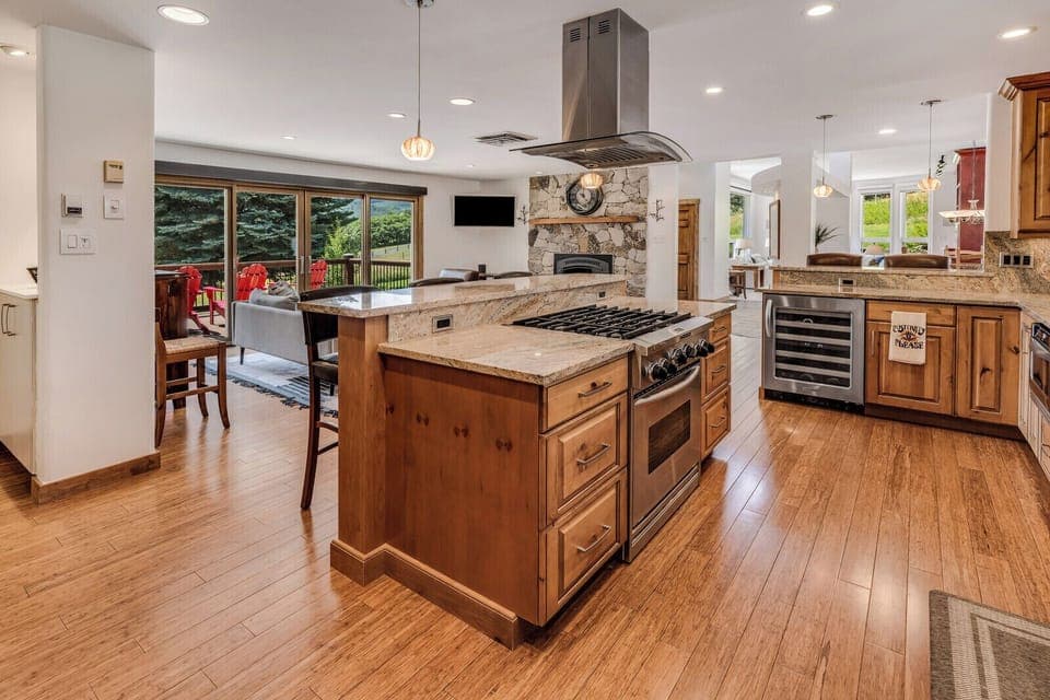 Private kitchen