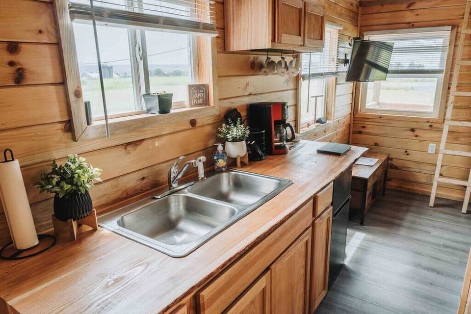 Kitchen area.