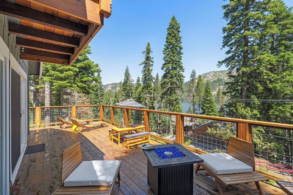 Deck Overlooking Donner Lake- Lake Vista Hideaway