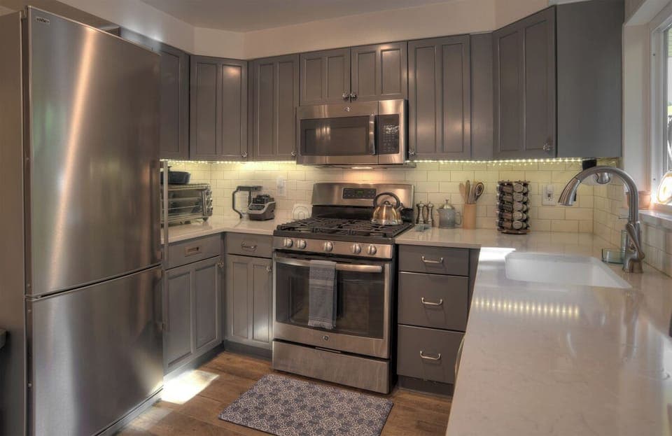 Fully Stocked Kitchen