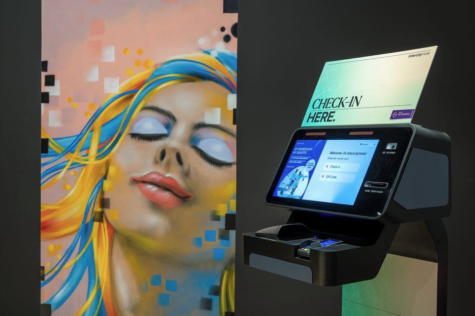 Check-in/check-out kiosk