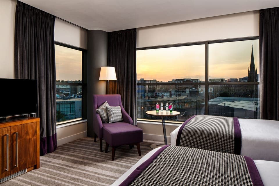 Egyptian cotton sheets, premium bedding, minibar, in-room safe