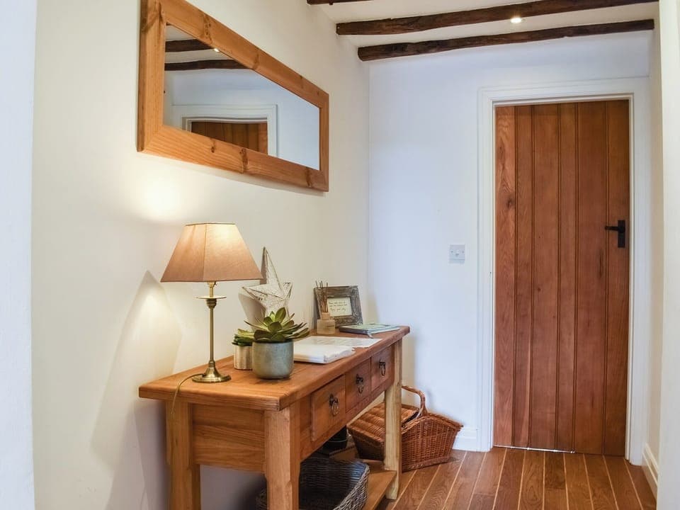 Hallway | Hoopers End, Sedgwick, near Kendal