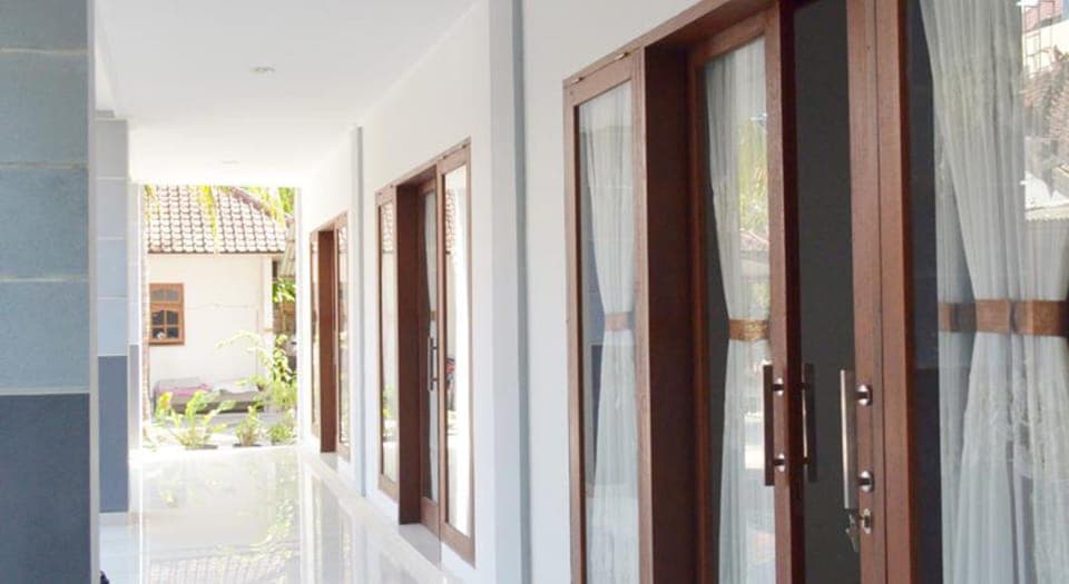 Deluxe Room (with AC) | Terrace/patio